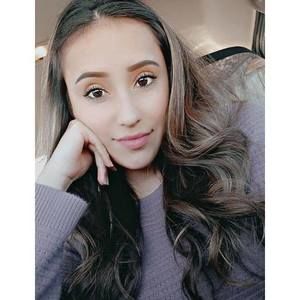 Meet your Posher, Gabriela